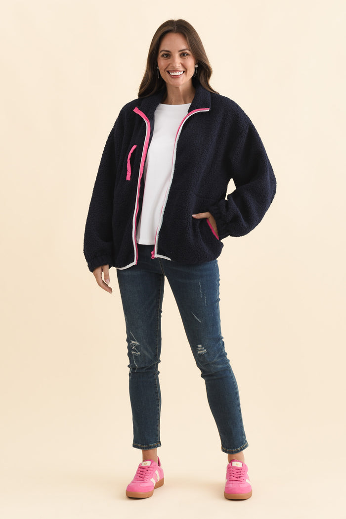 Jayne Navy Contrast Fleece Jacket,Brunette model,alt text|model:MJ