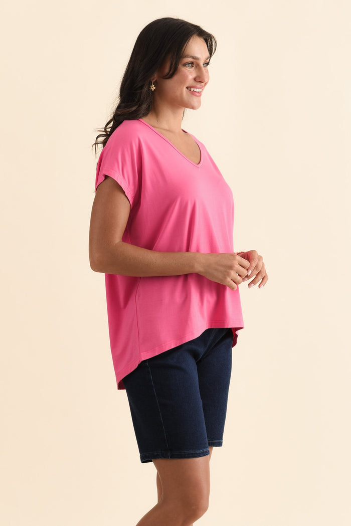 Jenner Pink V Neck Tee,Brunette model,alt text|model:Brontie