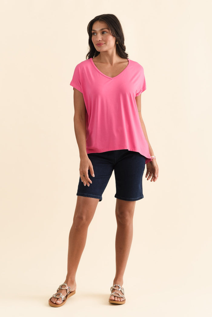 Jenner Pink V Neck Tee,Brunette model,alt text|model:Brontie