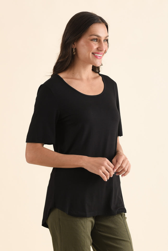 Josephine Black Scoop Neck Tee,Side,Brunette model,alt text|model:Brontie