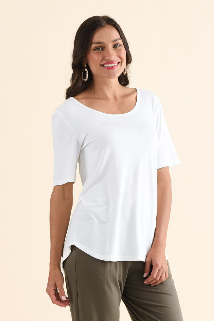 Josephine White Scoop Neck Tee,Side,Brunette model,alt text|model:Brontie