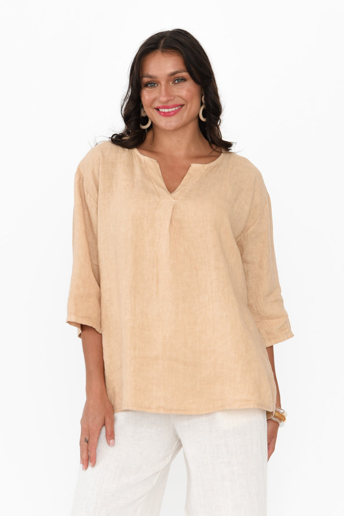 Justine Sand Linen Top,Brunette model,alt text|model:Brontie