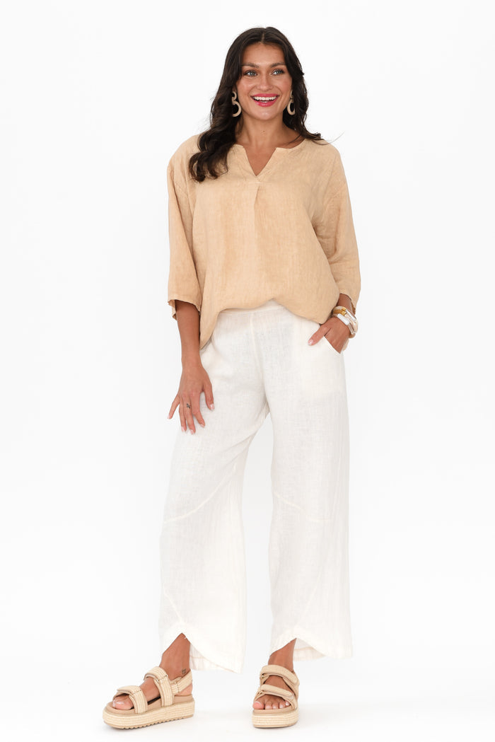 Justine Sand Linen Top,Brunette model,alt text|model:Brontie