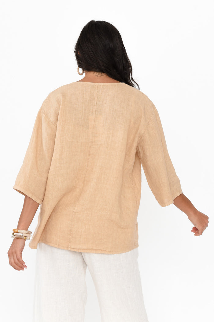 Justine Sand Linen Top,Brunette model,alt text|model:Brontie