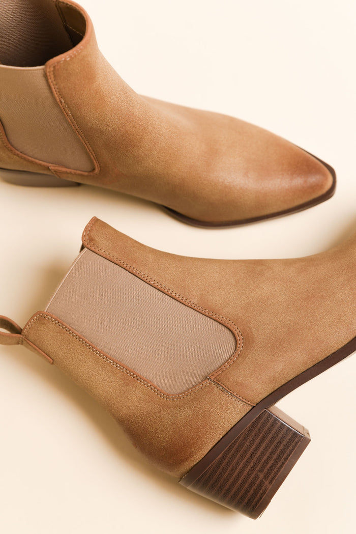 Kansley Tan Heeled Boot