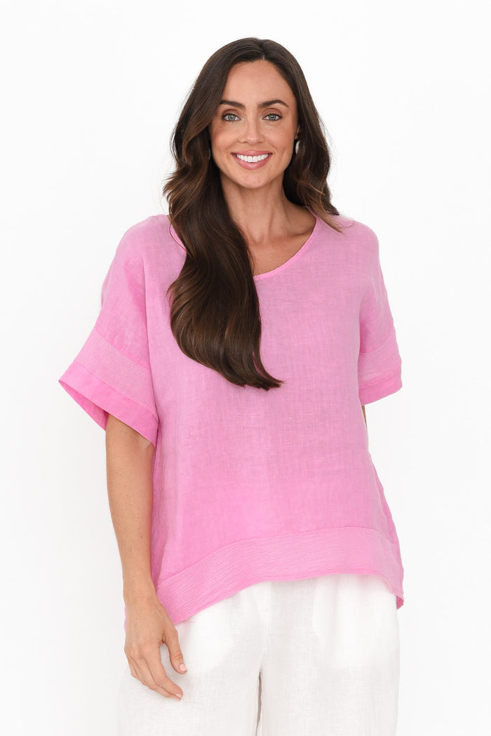 Kaya Pink Linen Top,Brunette model,alt text|model:Elouise