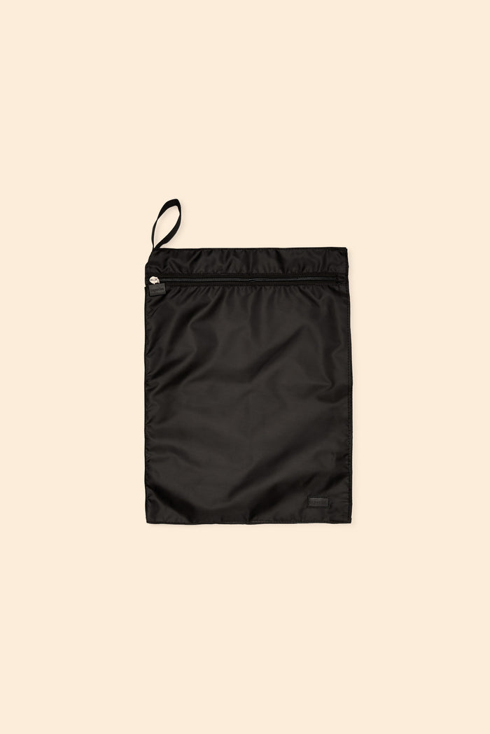 Kirsty Black Laundry Bag