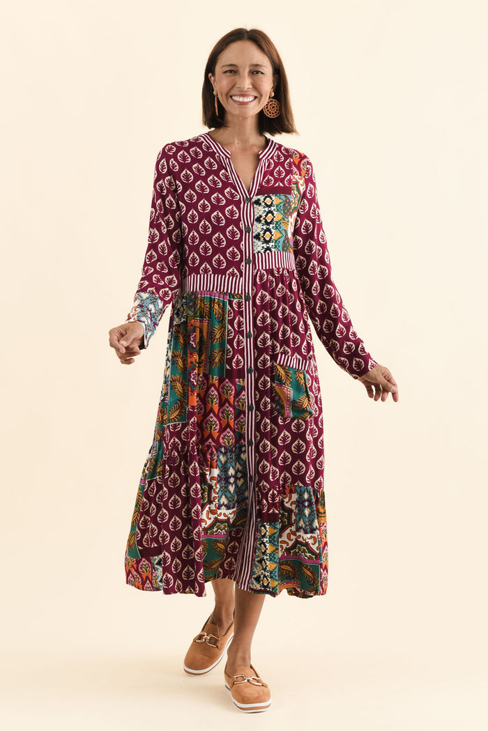 Lacala Purple Motif Button Dress,Brunette model,alt text|model:Cara