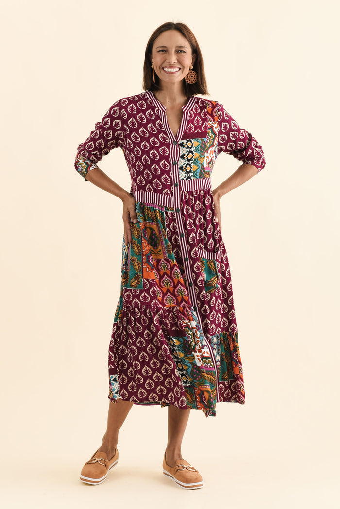 Lacala Purple Motif Button Dress,Brunette model,alt text|model:Cara