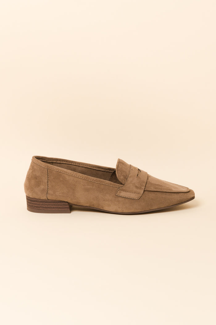 Landelle Tan Suede Loafer