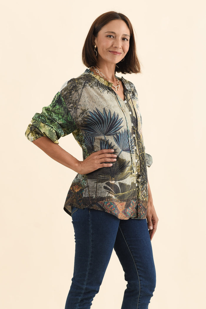 Laria Green Tropical Button Top,Brunette model,alt text|model:Cara