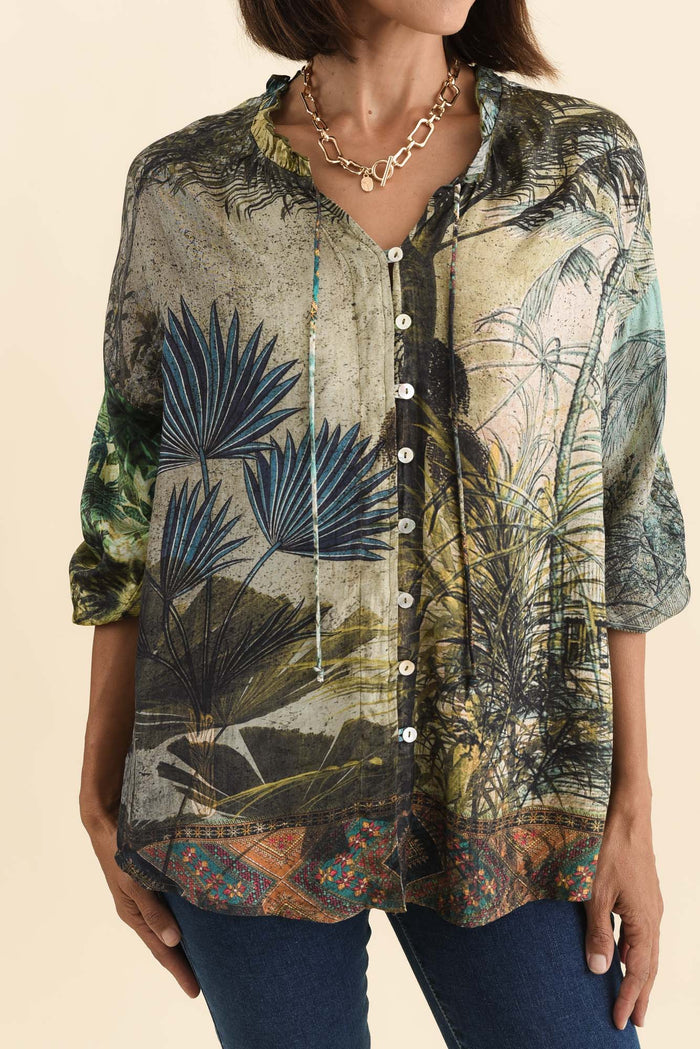 Laria Green Tropical Button Top,Brunette model,alt text|model:Cara