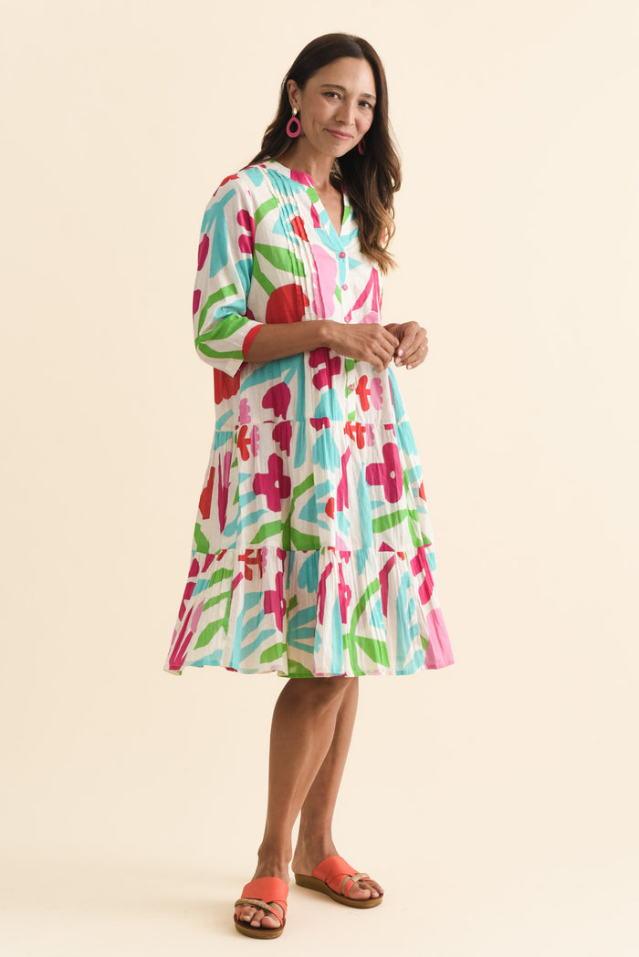Larissa White Flower Cotton Pleated Dress,Brunette model,alt text|model:Cara
