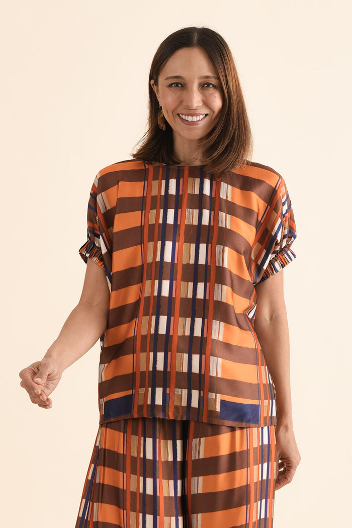 Lattice Orange Check Top,Front,Brunette model,alt text|model:Cara