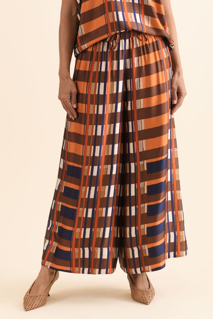 Lattice Orange Check Wide Leg Pants,Front,Brunette model,alt text|model:Cara