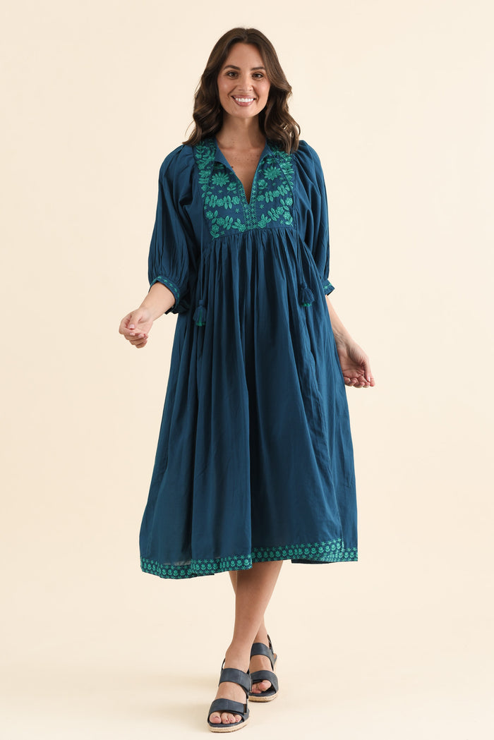Lazlo Blue Cotton Embroidered Dress,brunette model,Full Outfit,alt text|model:MJ