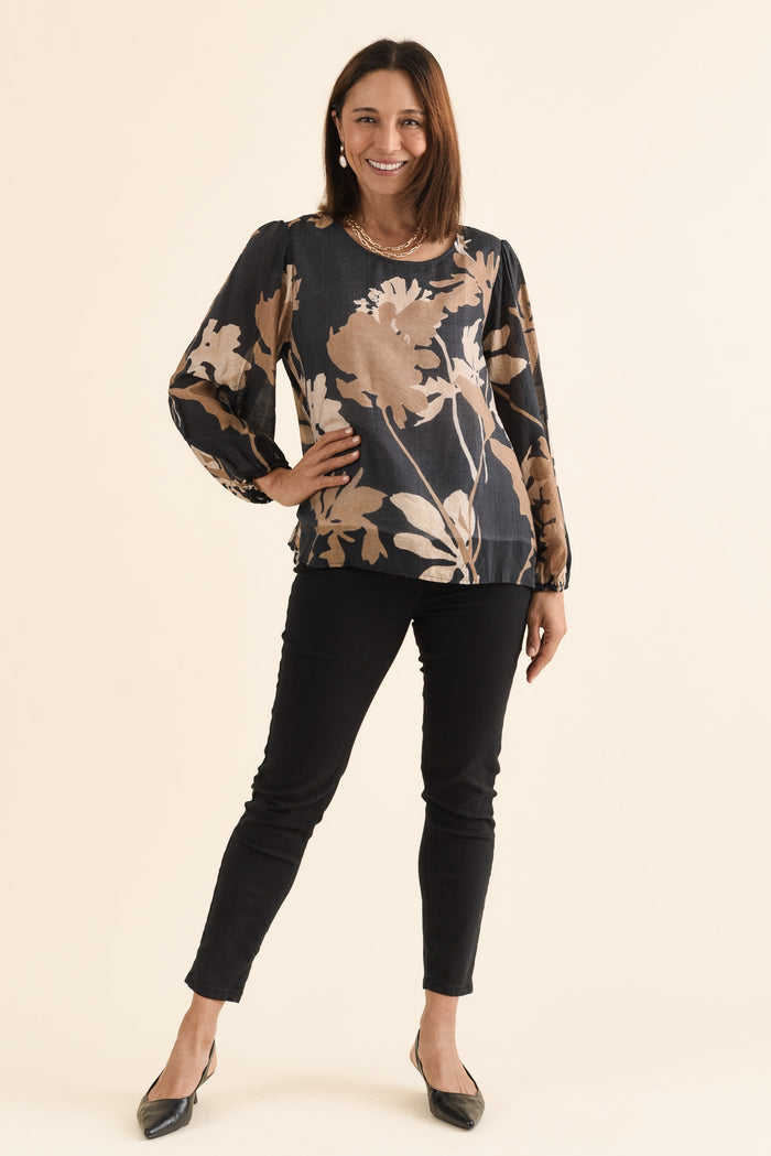 Lenah Black Floral Sleeved Top,Full Body,Brunette model,alt text|model:Cara