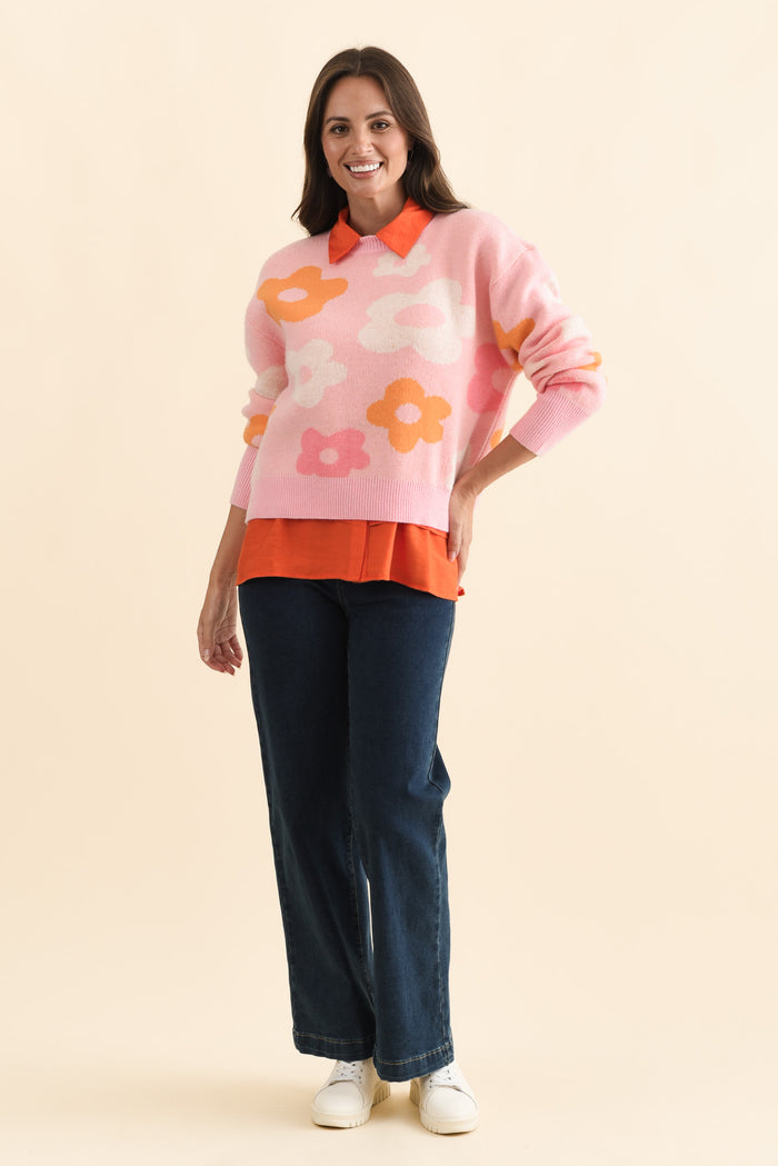Leonie Pink Flower Knit Sweater,Brunette model,alt text|model:MJ