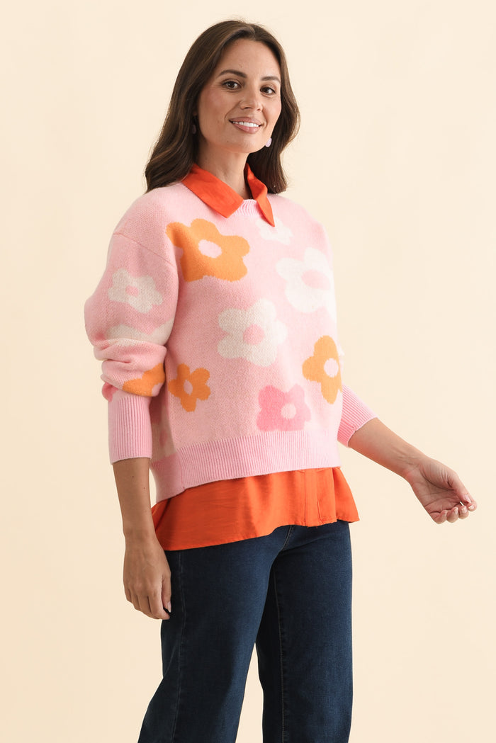Leonie Pink Flower Knit Sweater,Brunette model,alt text|model:MJ