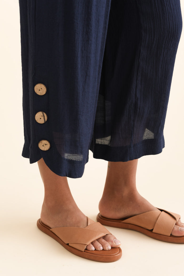 Lettie Navy Button Pants,Full Body,Brunette model,alt text|model:Cara