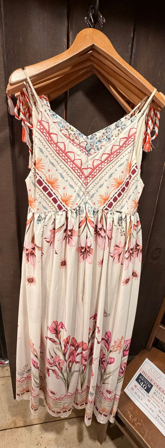 LEZ A LEZ FLORAL DRESS