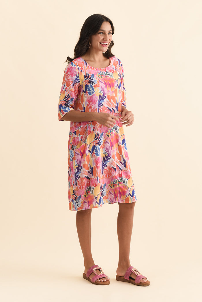 Lilibet Orange Flower Cotton Pocket Dress,Brunette model,alt text|model:Brontie