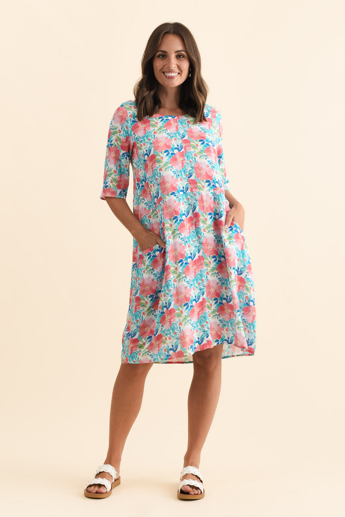 Lilibet Pink Flower Cotton Pocket Dress,Brunette model,alt text|model:MJ