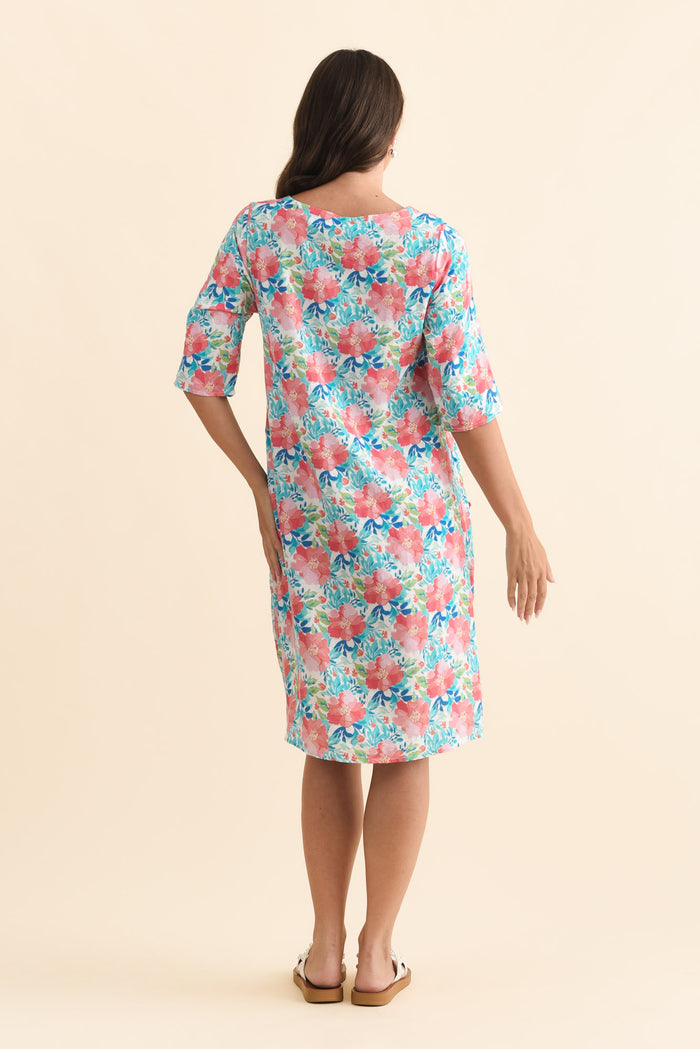 Lilibet Pink Flower Cotton Pocket Dress,Brunette model,alt text|model:MJ