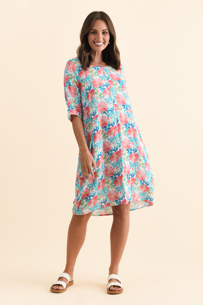 Lilibet Pink Flower Cotton Pocket Dress,Brunette model,alt text|model:MJ