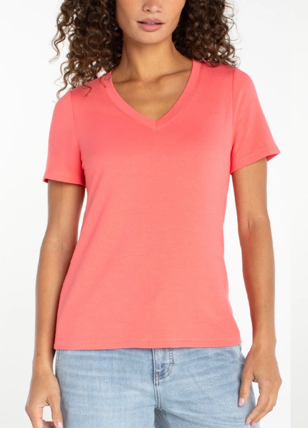 LIVERPOOL SHORT SLEEVE V-NECK KNIT TEE