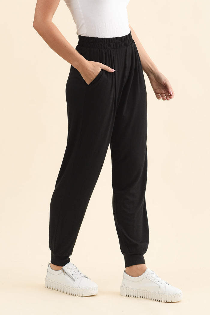 Louis Black Jogger Pants,Side,Brunette model,alt text|model:MJ