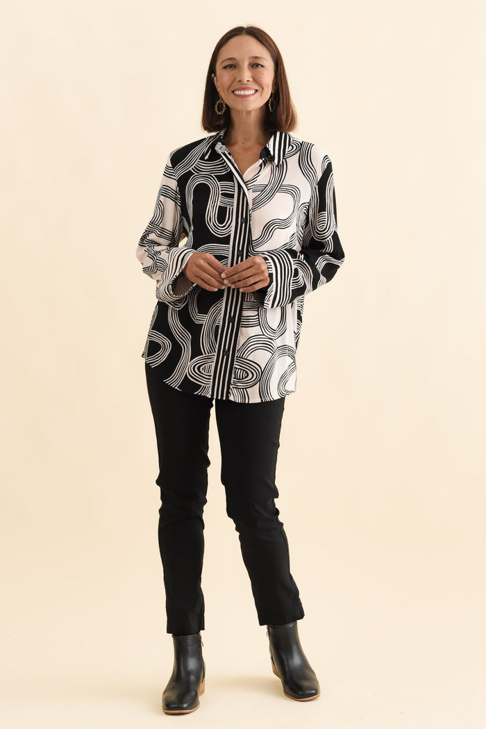 Lucy Black Contrast Collared Shirt,Brunette model,alt text|model:Cara