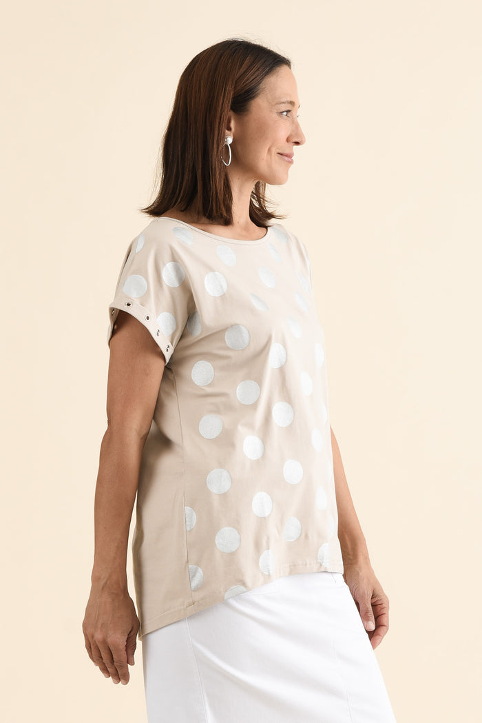 Lumi Natural Foil Spot Cotton Tee,Side,Brunette model,alt text|model:Cara