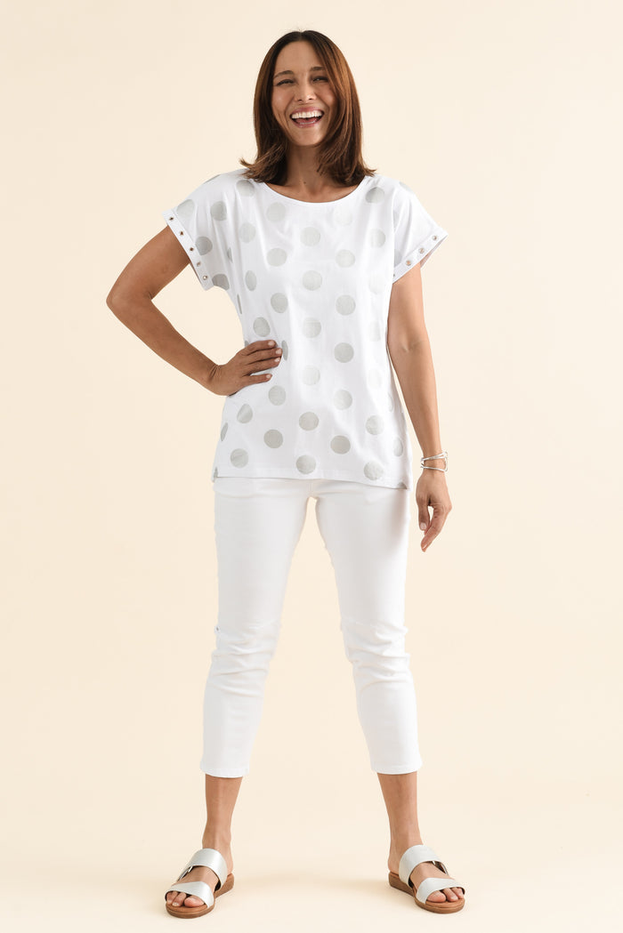 Lumi White Foil Spot Cotton Tee,Full Body,Brunette model,alt text|model:Cara