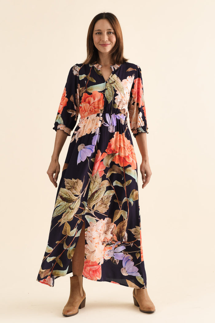 Lyria Navy Floral Tie Dress,brunette model,Full Outfit,alt text|model:Cara
