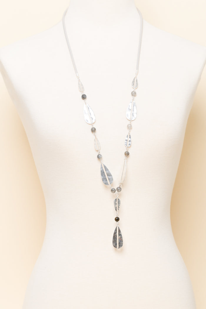 Maddison Silver Teardrop Beaded Necklace