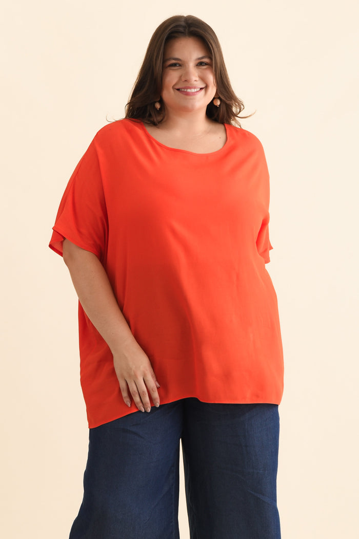 Mali Orange Drape Top,Brunette model,plus-size,curve-tops,plus-size-sleeved-tops,alt text|model:Gabby