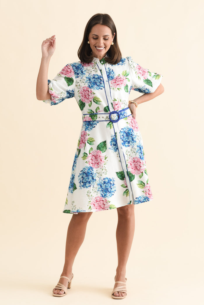 Malia White Flower Linen Cotton Dress,Brunette model,alt text|model:MJ