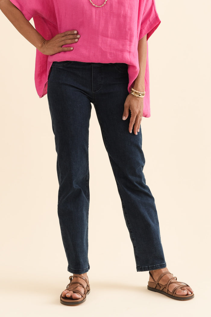 Mallory Dark Denim Stretch Jeans,Brunette model,alt text|model:Cara