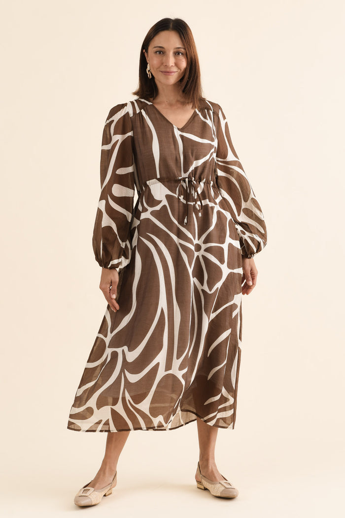 Mareli Mocha Abstract Tie Dress,Full Body,Brunette model,alt text|model:Cara