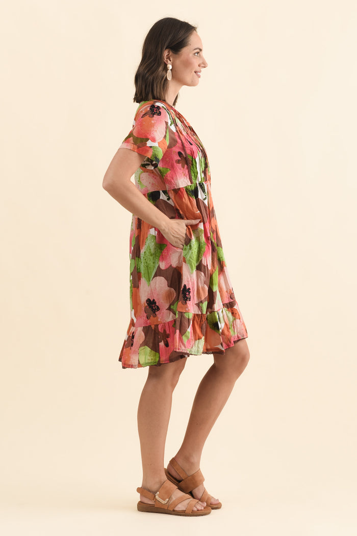 Marisol Pink Floral Crinkle Cotton Dress,Brunette model,alt text|model:MJ
