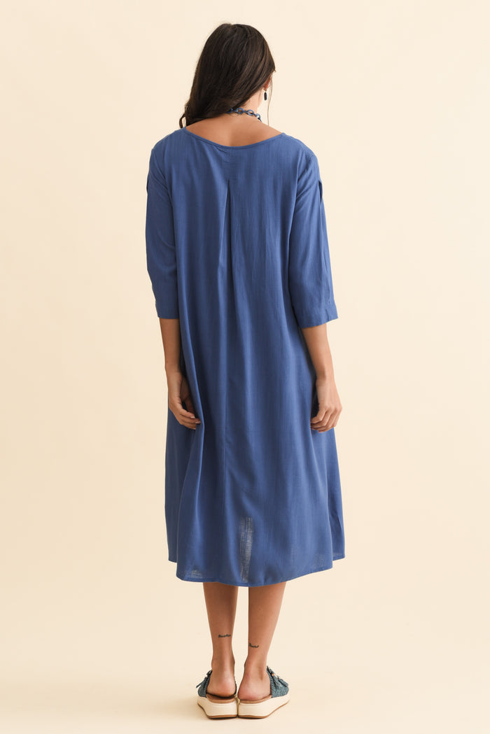 Marley Blue Linen Blend Dress,Brunette model,alt text|model:Brontie