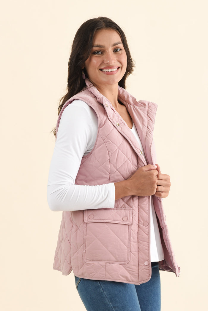 Max Pink Quilted Pocket Vest,Brunette model,alt text|model:Brontie