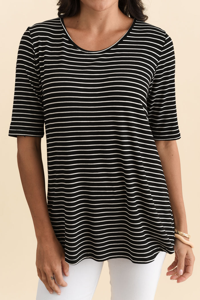 Maya Black Stripe Half Sleeve Tee,Brunette model,alt text|model:Brontie