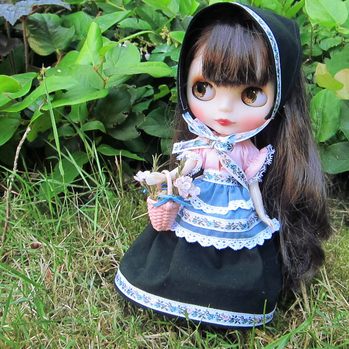 Handmade Blythe folk dress costume