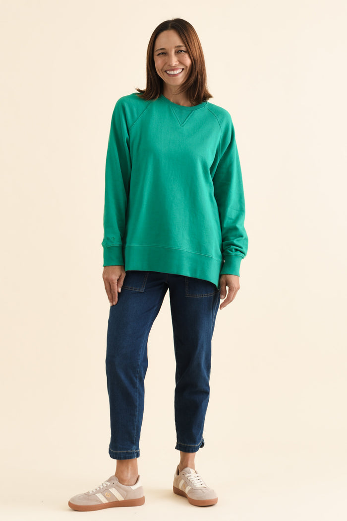 Melbourne Green Cotton Crewneck Sweatshirt,brunette model,Full Outfit,alt text|model:Cara