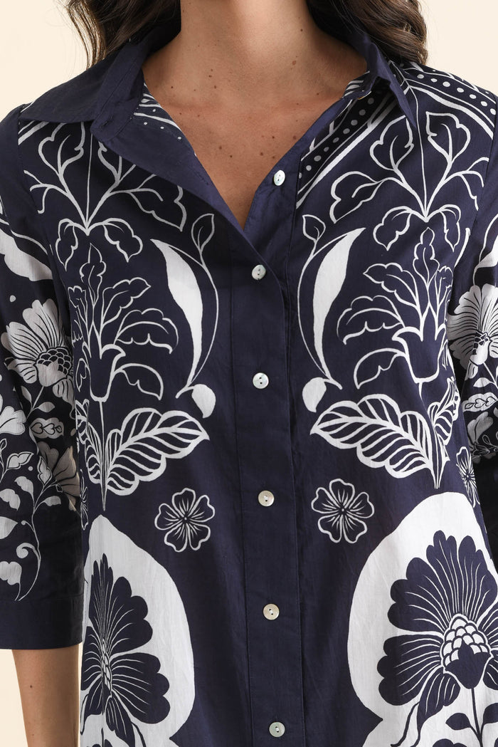 Melita Navy Motif Cotton Shirt Dress,brunette model,Close up of outfit,alt text|model:MJ