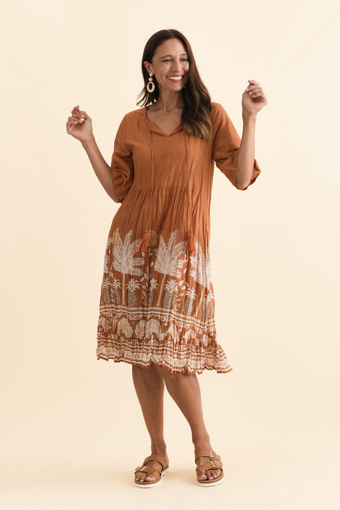 Mila Brown Beach Crinkle Cotton Dress,Brunette model,alt text|model:Cara
