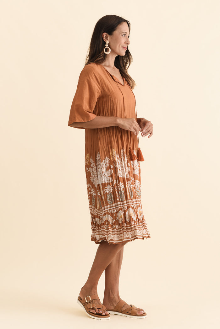 Mila Brown Beach Crinkle Cotton Dress,Brunette model,alt text|model:Cara