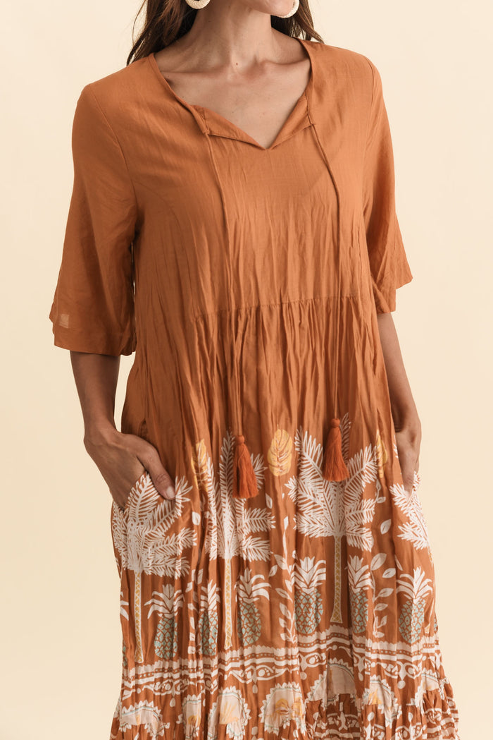Mila Brown Beach Crinkle Cotton Dress,Brunette model,alt text|model:Cara